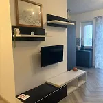 Pella House Apartament Airasca