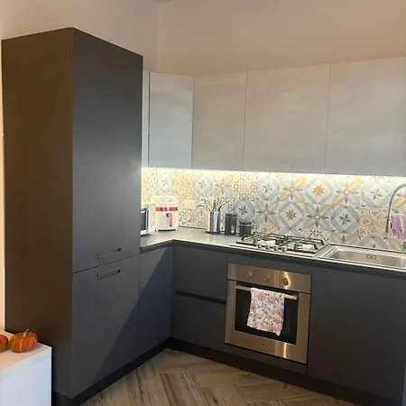 דירה Pella House