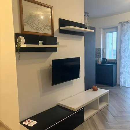 Pella House Appartement Airasca