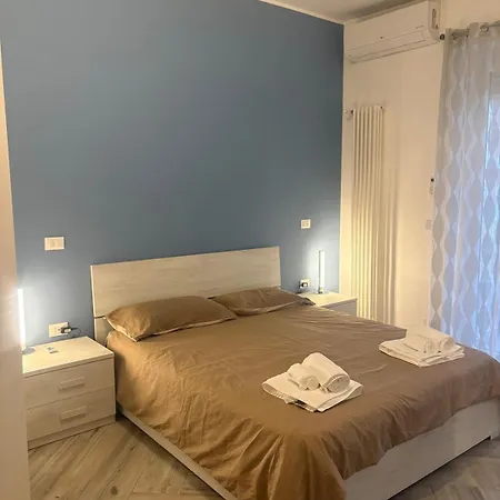 דירה Pella House *
